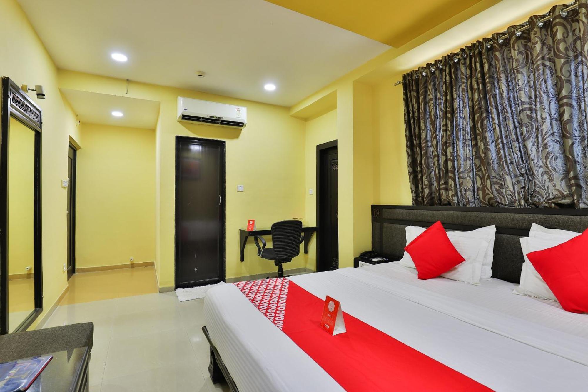 Hotel O Lotus Residency Daman Bagian luar foto