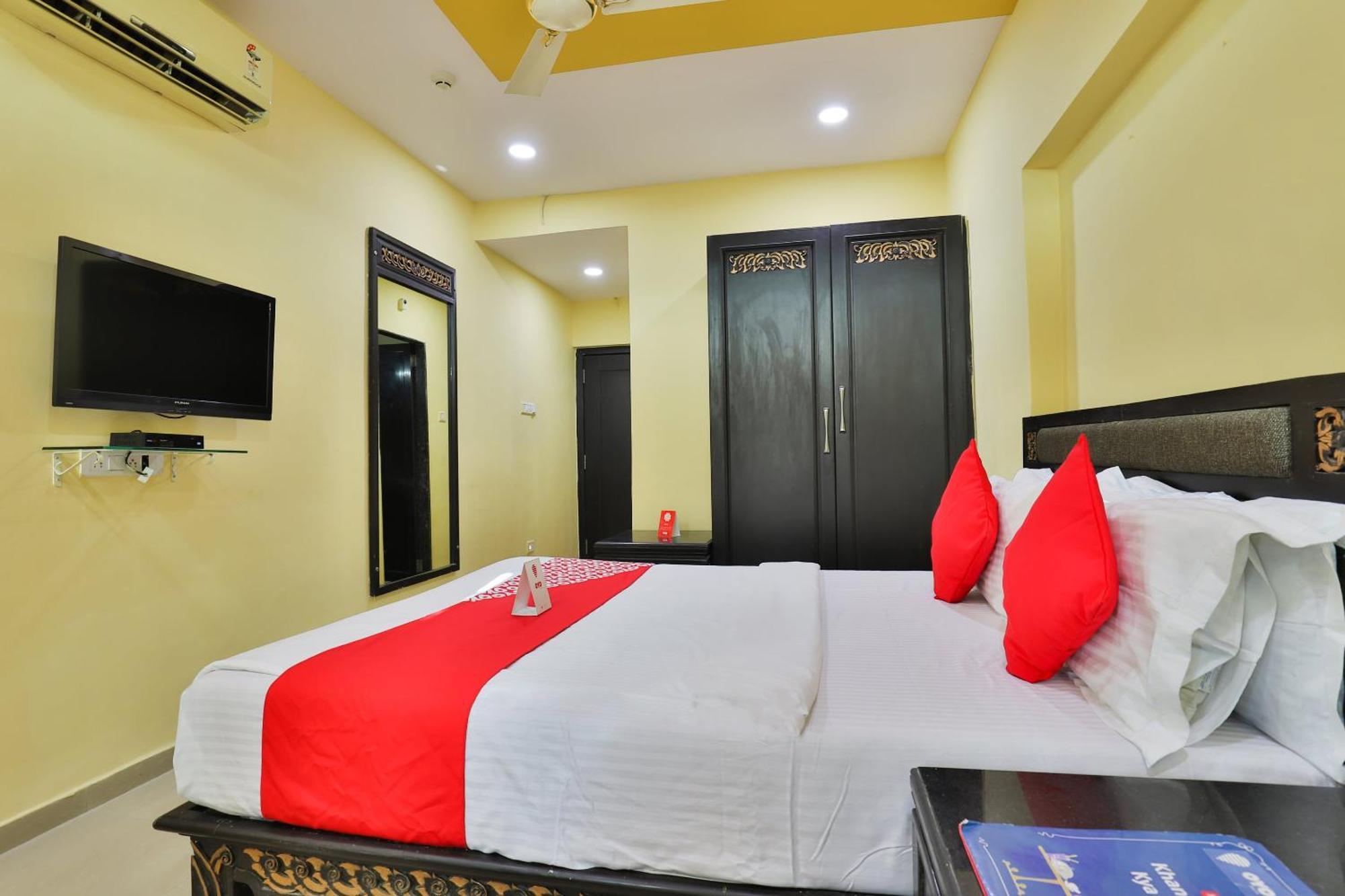 Hotel O Lotus Residency Daman Bagian luar foto