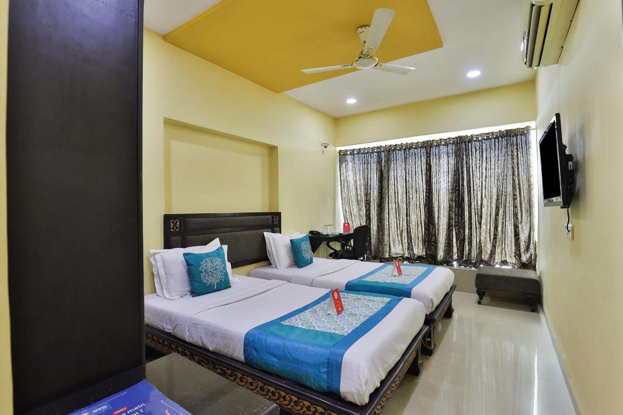 Hotel O Lotus Residency Daman Bagian luar foto