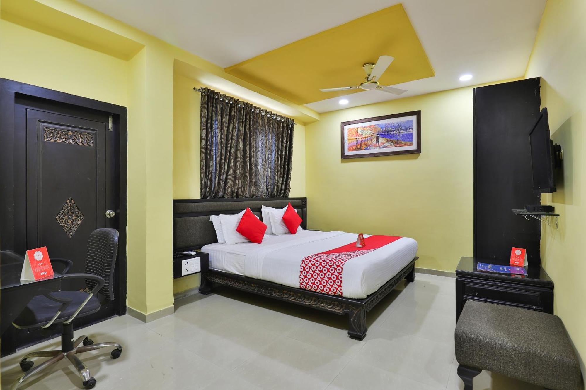 Hotel O Lotus Residency Daman Bagian luar foto